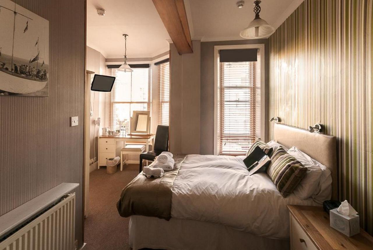 The Mowbray Bed & Breakfast Eastbourne Ngoại thất bức ảnh