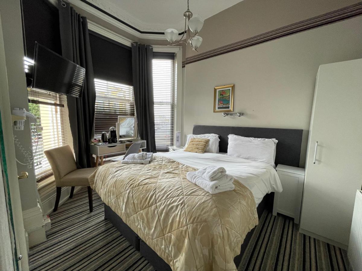 The Mowbray Bed & Breakfast Eastbourne Ngoại thất bức ảnh