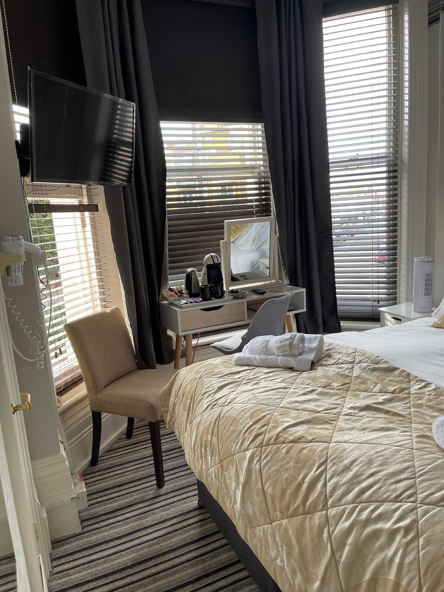 The Mowbray Bed & Breakfast Eastbourne Ngoại thất bức ảnh